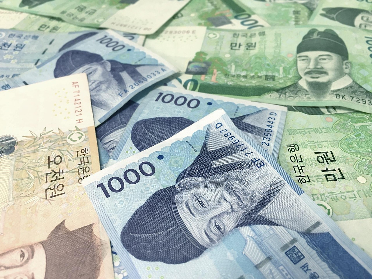 フリーランスとして貯金をするためには何ヶ月必要ですか？