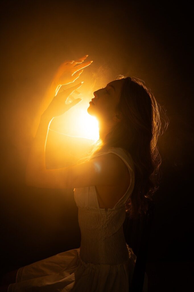 動画編集で稼げる方法とは？